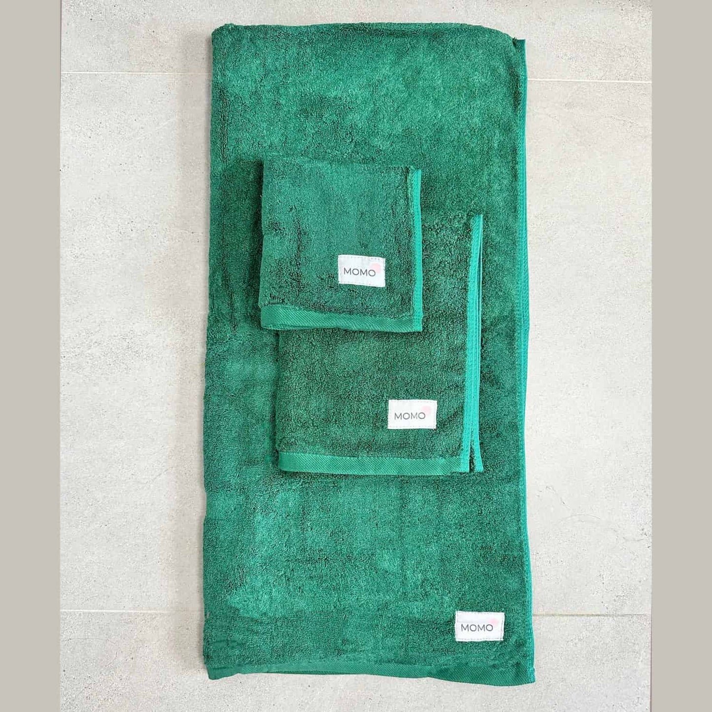 Complete green bamboo towel set – bath, hand, face towels and mat, soft, absorbent and sustainable