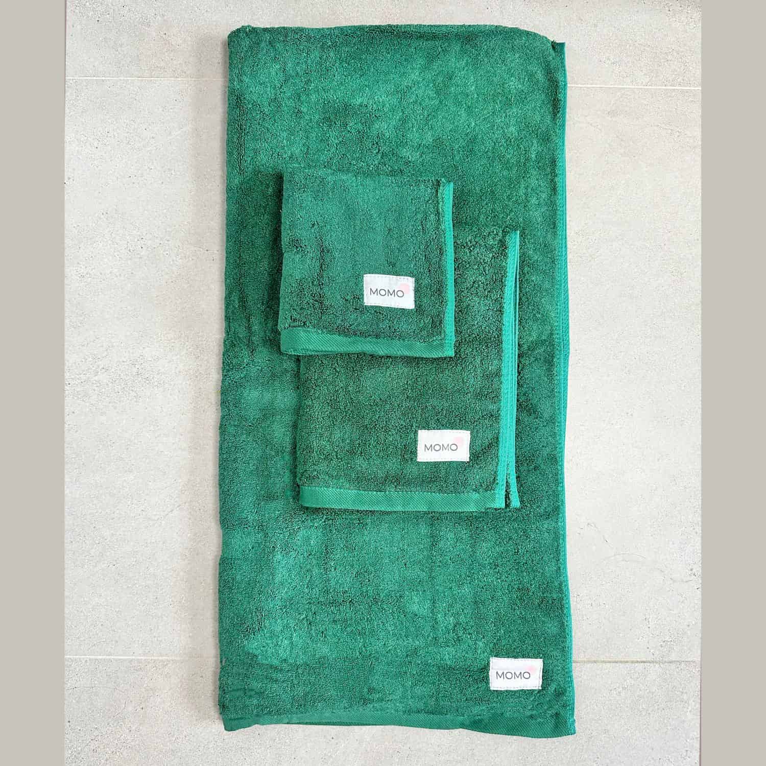 Complete green bamboo towel set – bath, hand, face towels and mat, soft, absorbent and sustainable